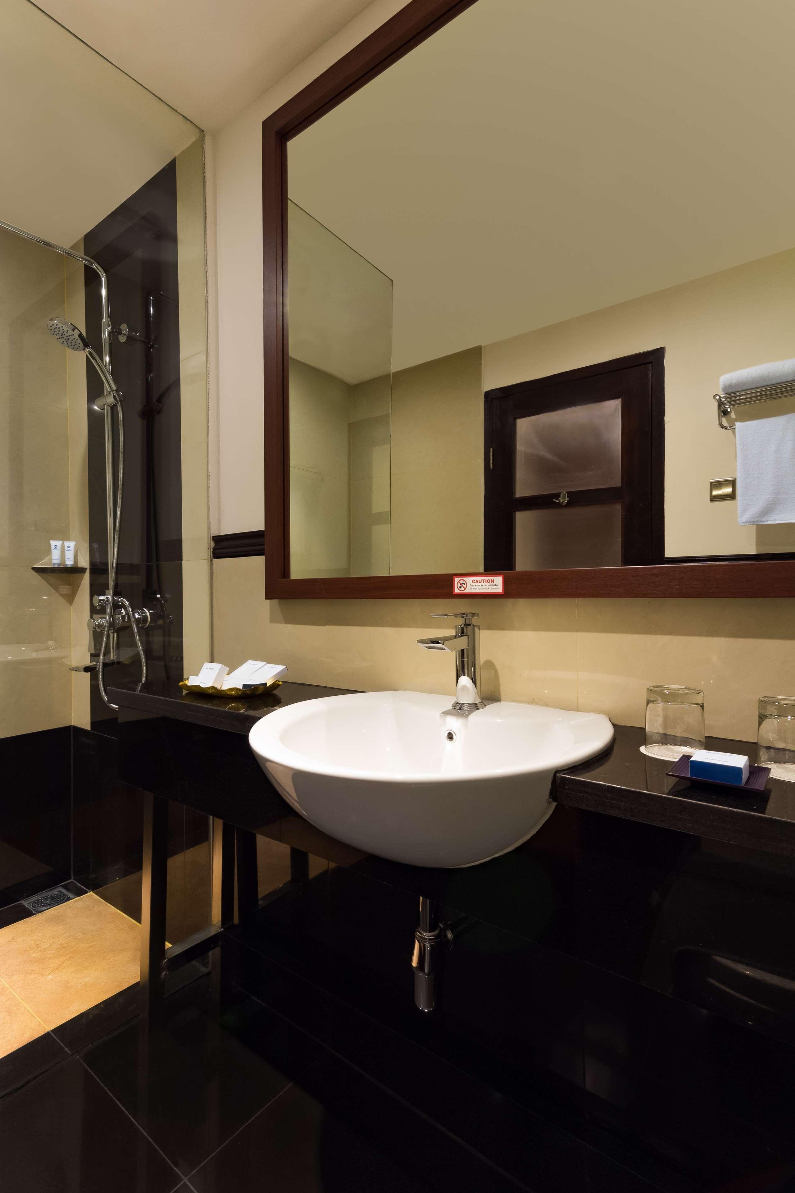 Best Western Senayan Jakarta Exteriör bild